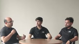 Two seconds to judge a resume