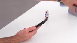 Shallow depth of field at F1.48 in real-world shots