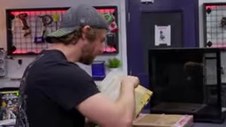 LTT Finally Completes 2004 Flagship PC Build After Seven Years: Classic Hardware Meets Modern Water Cooling