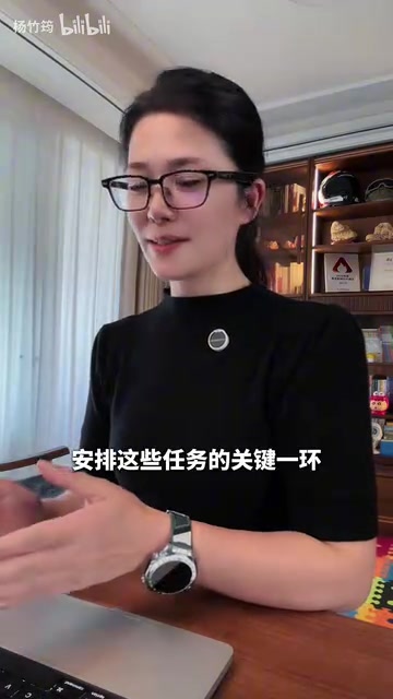 DeepInfo goes public