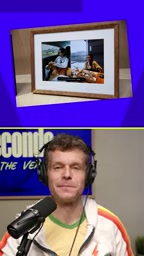 Amazon emphasizes that the digital photo frame "only displays photos"