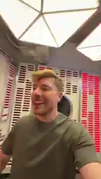 Neal Mohan presenting the 500 million subscriber trophy