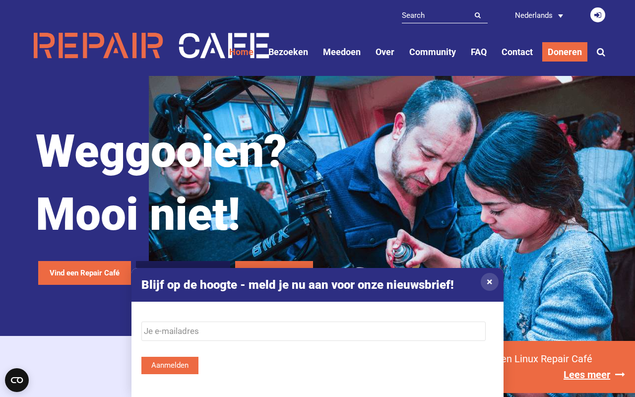 What Is a Repair Cafe? The Community Repair Movement Fighting E-Waste